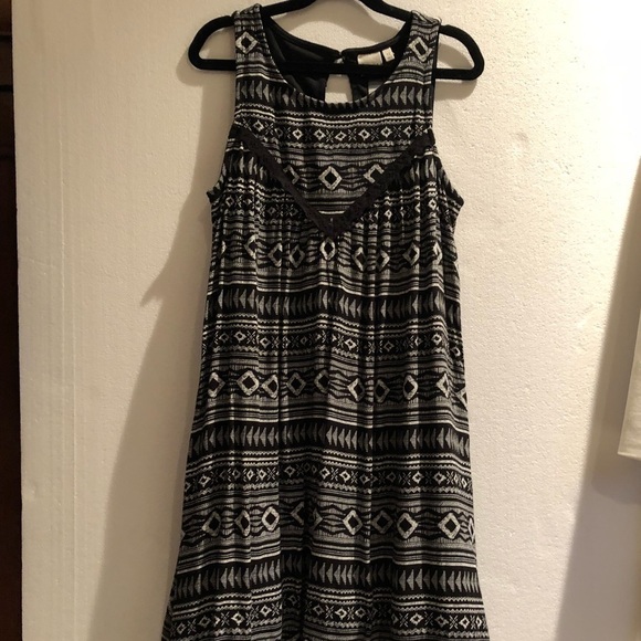 Mudd Girls Crochet A-Line Tribal Print Dress NWT - Picture 2 of 7
